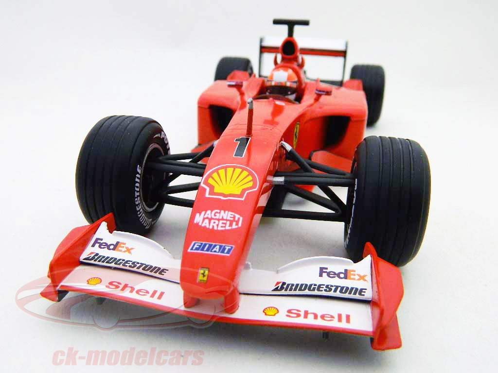 HotWheels 1:18 M. Schumacher Ferrari F2001 formula one 2001