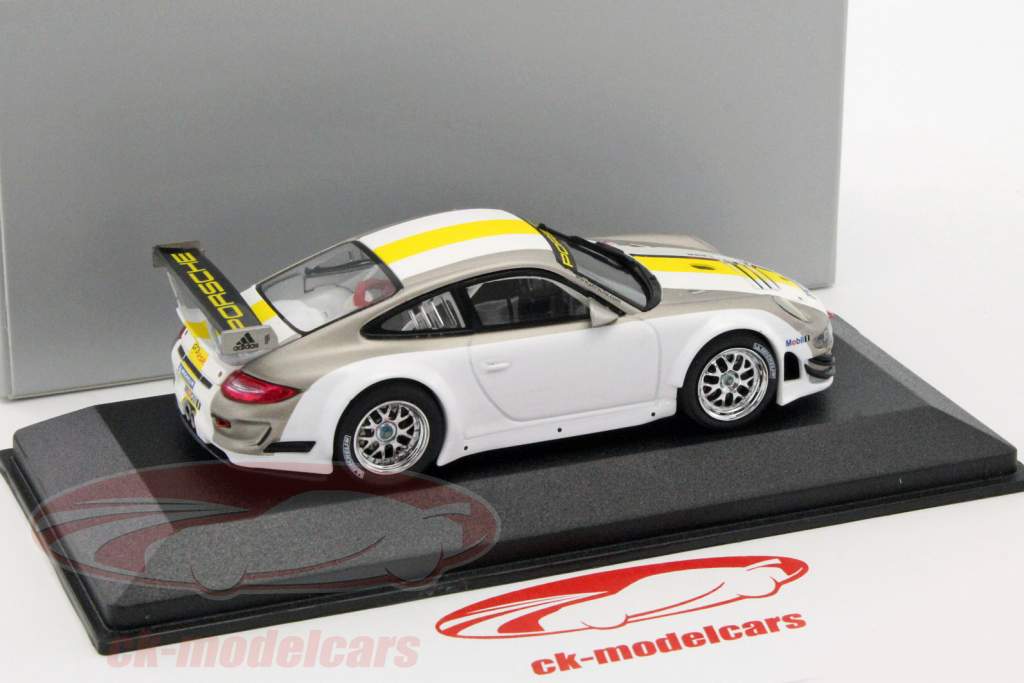 Porsche 911 GT3 RSR Presentation Car 2011 1:43 Minichamps