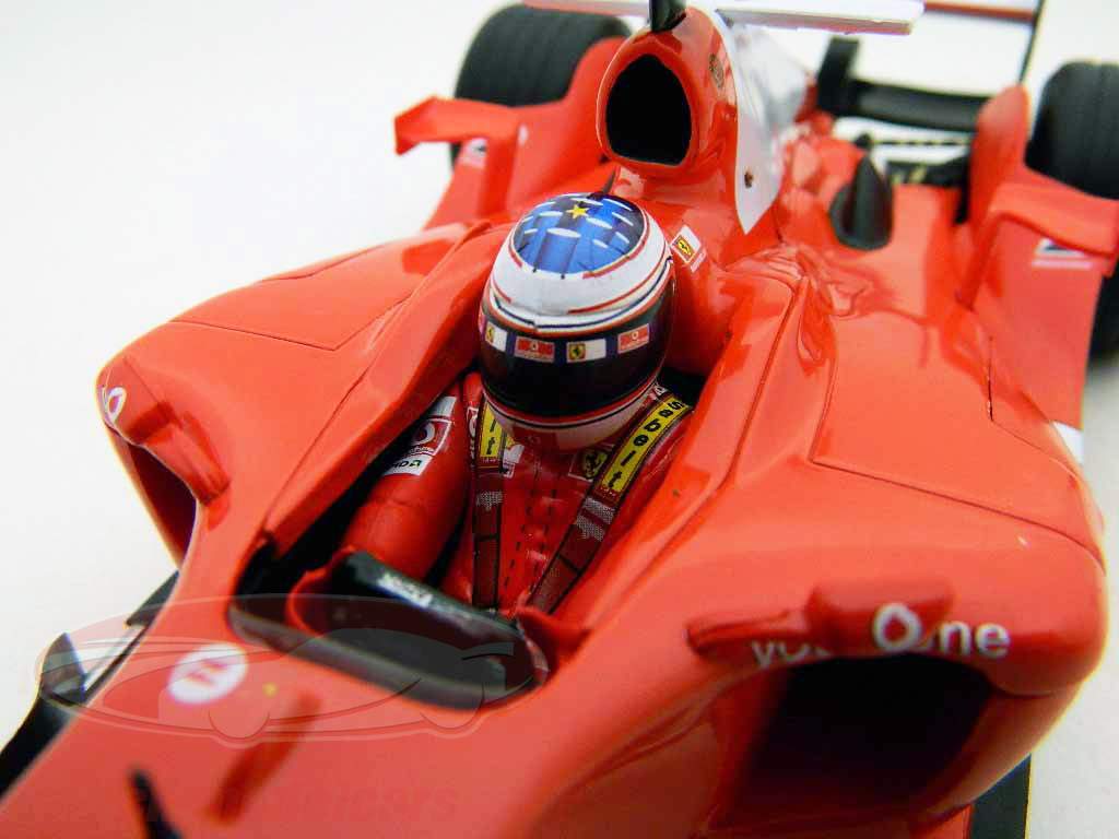 R.巴里切罗的法拉利F2004一级方程式2004年1:18 HotWheels