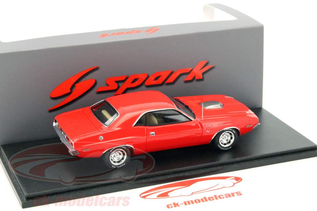 Dodge Challenger RT 426 Hemi Opførselsår 1970 rød 1:43 Spark