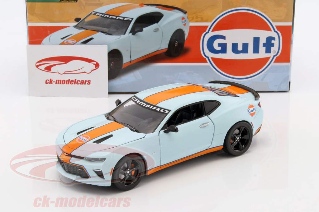 Chevrolet Camaro SS année de construction 2017 Gulf version 1:24 Greenlight