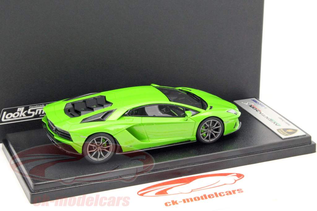 Lamborghini Aventador S vert 1:43 LookSmart