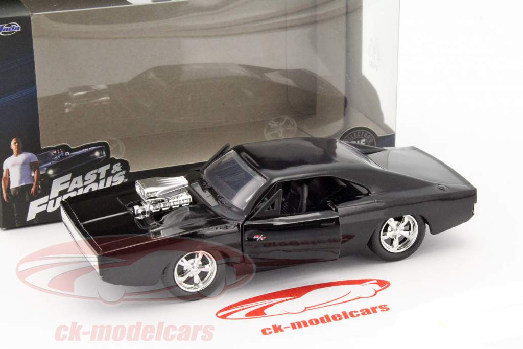 Jadatoys 1:32 Dodge Charger R/T year 1970 Fast and Furious 7