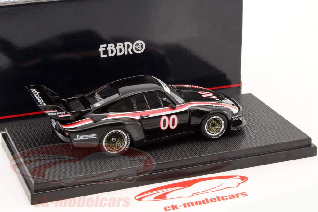 Porsche 935 Interscope год 1977 черный 1:43 Ebbro