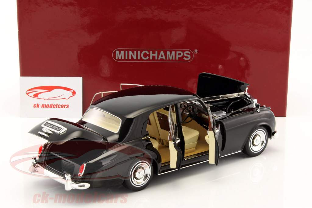 Rolls Royce Silver Cloud II 建造年份 1954 黑 1:18 Minichamps