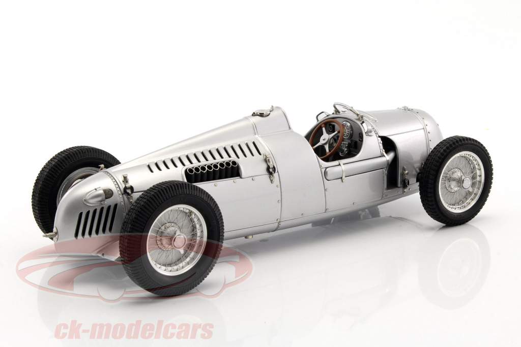 Auto Union Typ C année de construction 1936/37 argent 1:18 CMC
