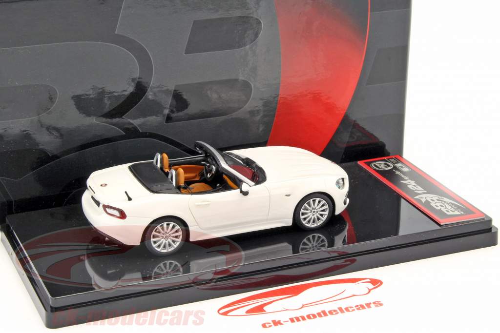Fiat 124 Spider Convertible белый 1:43 BBR