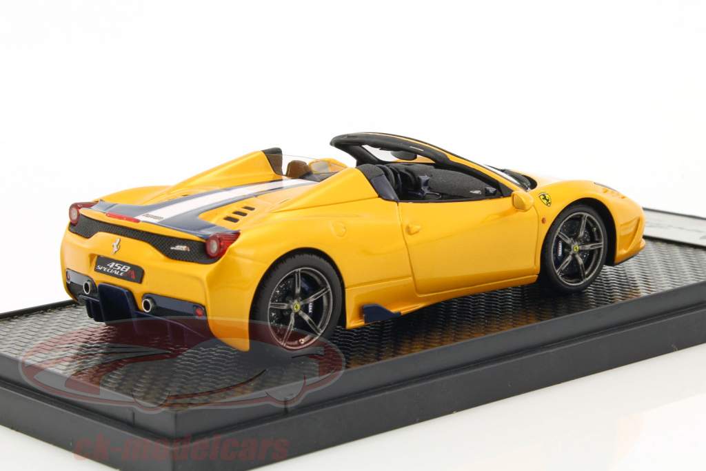 Ferrari 458 Speciale A Spider Open Top год 2014 желтый металлический 1:43 BBR