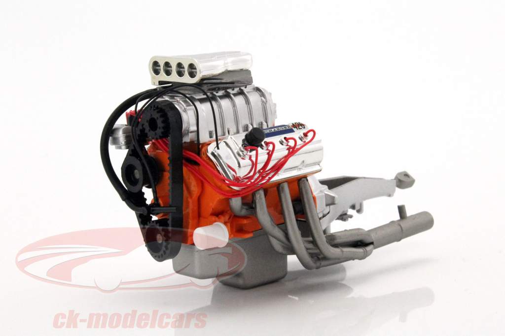 Blown Hemi Engine appelsin / sølv 1:18 GMP
