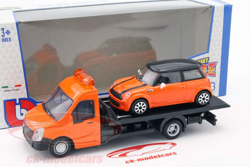 Mini Cooper S mit Flatbed-Transporter orange 1:43 Bburago