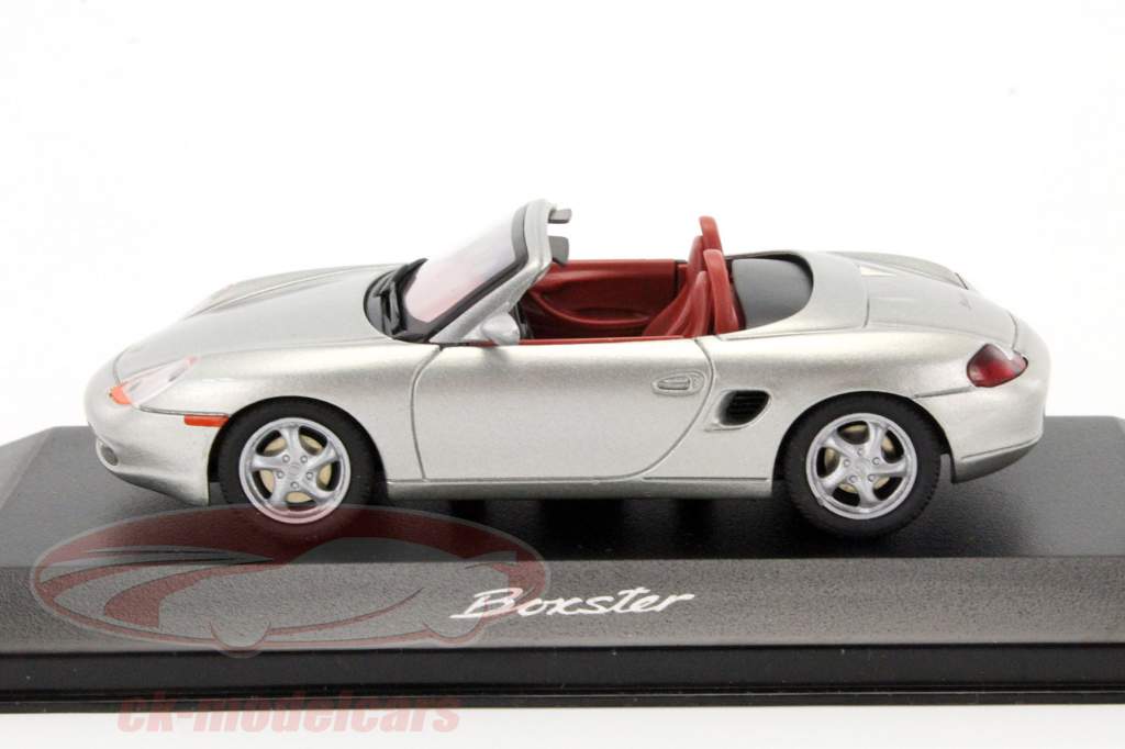 Porsche Boxster silber metallic 1:43 Schuco
