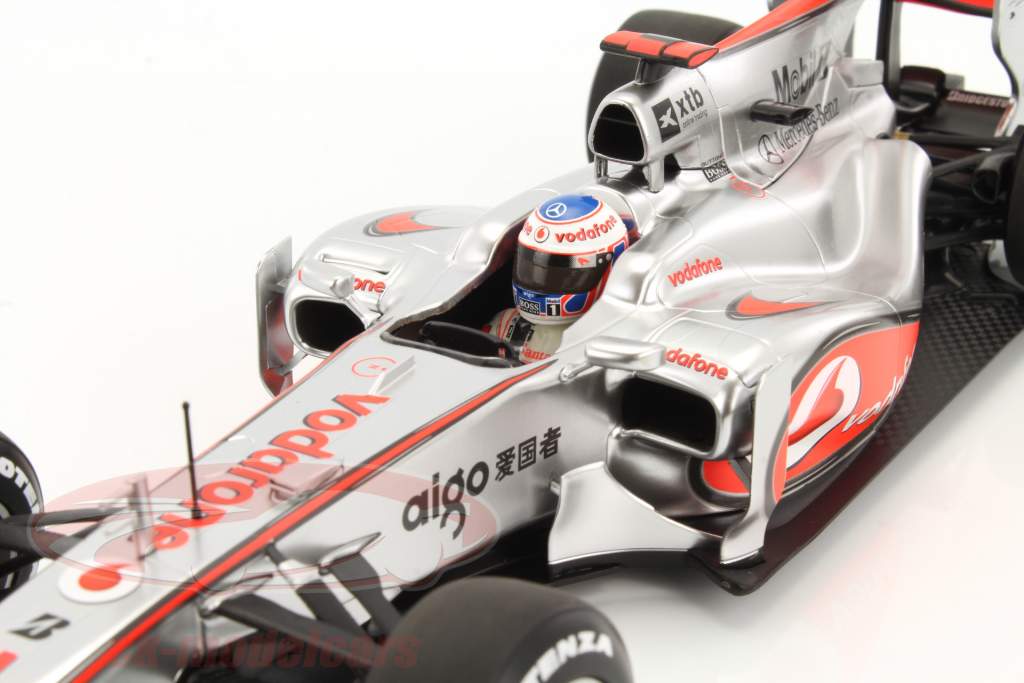 MINICHAMPS 1:18 F1カー JENSON Minichamps 1:18 Brawn GP BGP 001 Jenson Button Winner