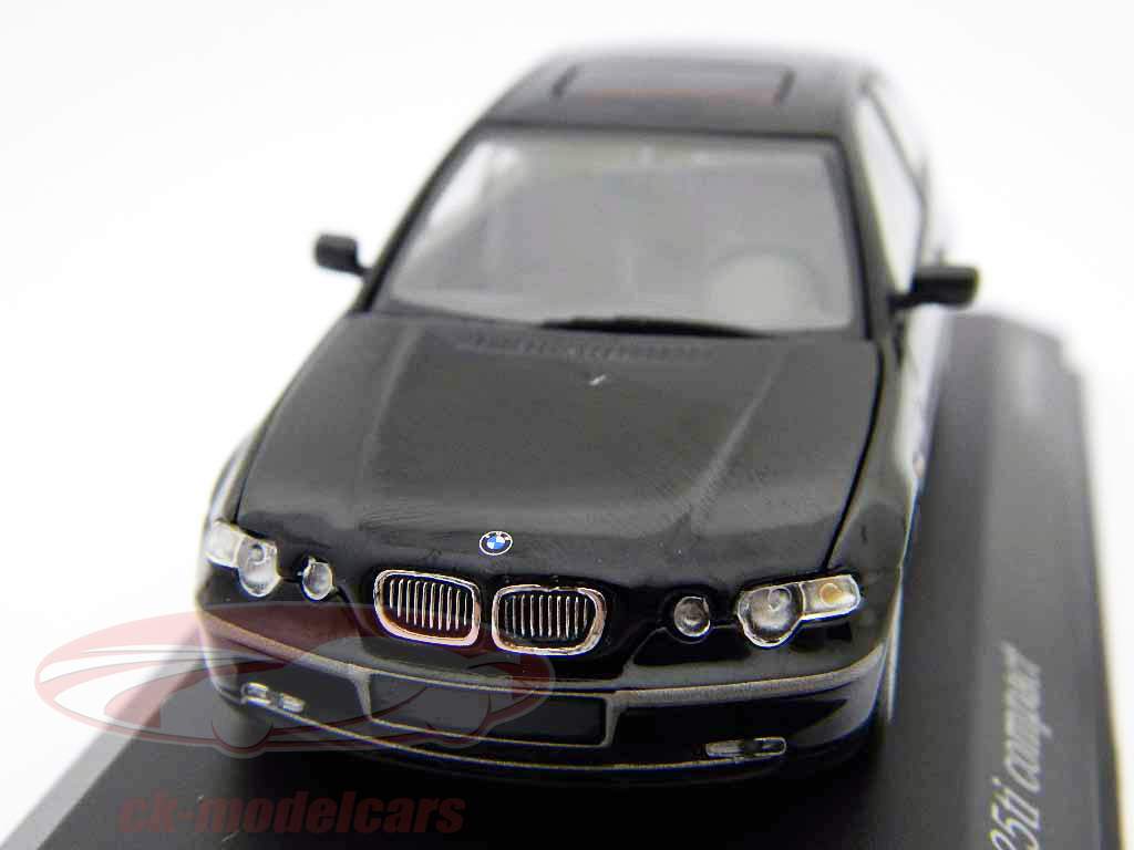 BMW 325ti compact (E46) Bj. 2000 saphirblack 1:43 Minichamps