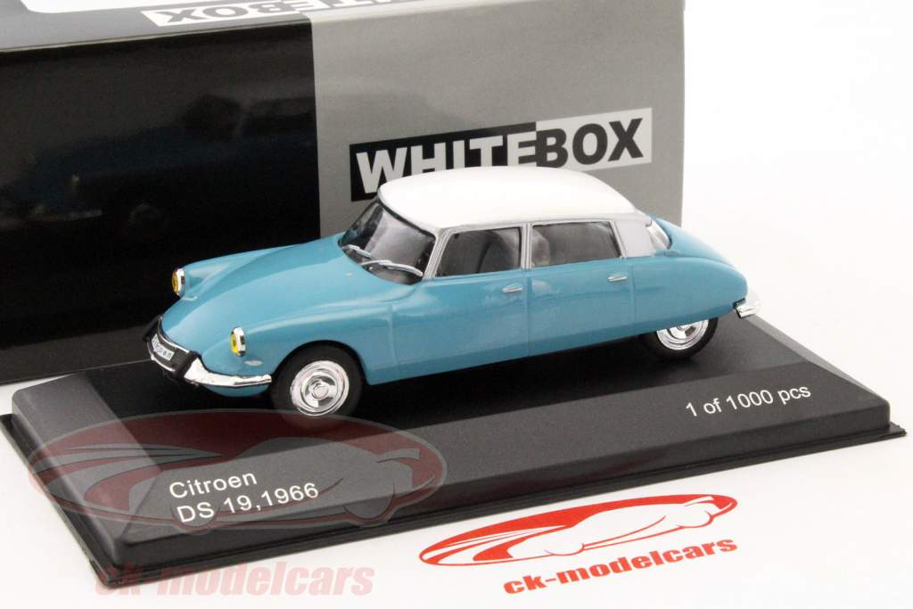 Citroen DS 19 建造年份 1966 淡蓝色 / 白 1:43 WhiteBox