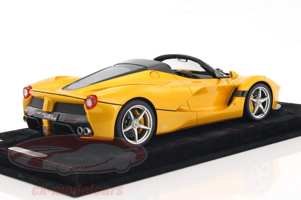 Ferrari LaFerrari Aperta Год постройки 2016 желтый 1:18 BBR