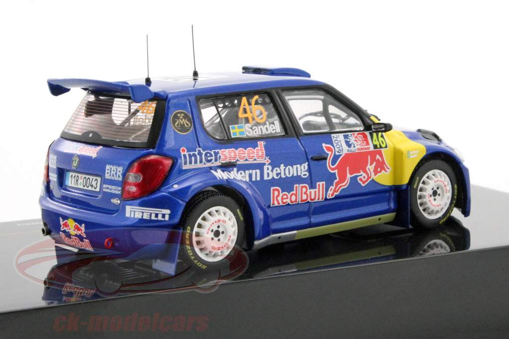 シュコダファビアS2000＃46ラリーノルウェー2009サンデル、Axelsson 1時43 IXO