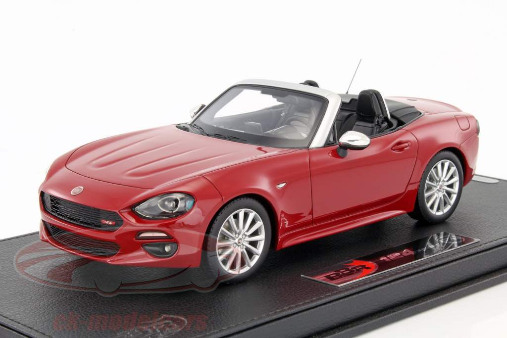Fiat 124 Spider rouge avec vitrine 1:18 BBR
