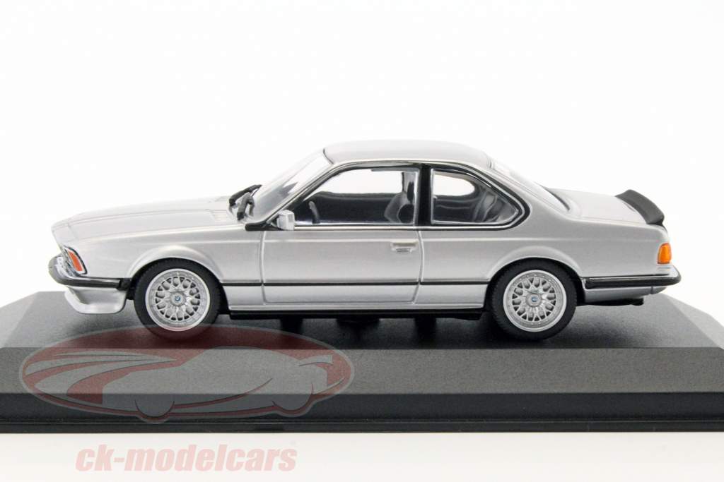 BMW 635 CSi (E24) año de construcción 1982 plata metálico 1:43 Minichamps