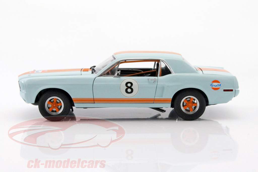 Ford Mustang Coupe 築 1967 Gulf Version 1:18 Greenlight
