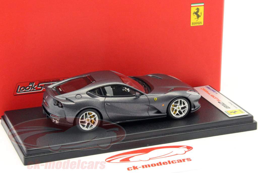 Ferrari 812 Superfast matt gray 1:43 LookSmart