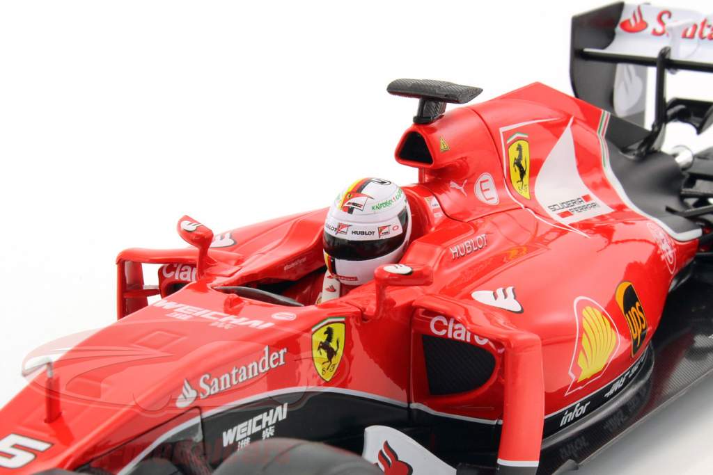 Bburago 1:18 Sebastian Vettel Ferrari SF15-T #5 Formula 1