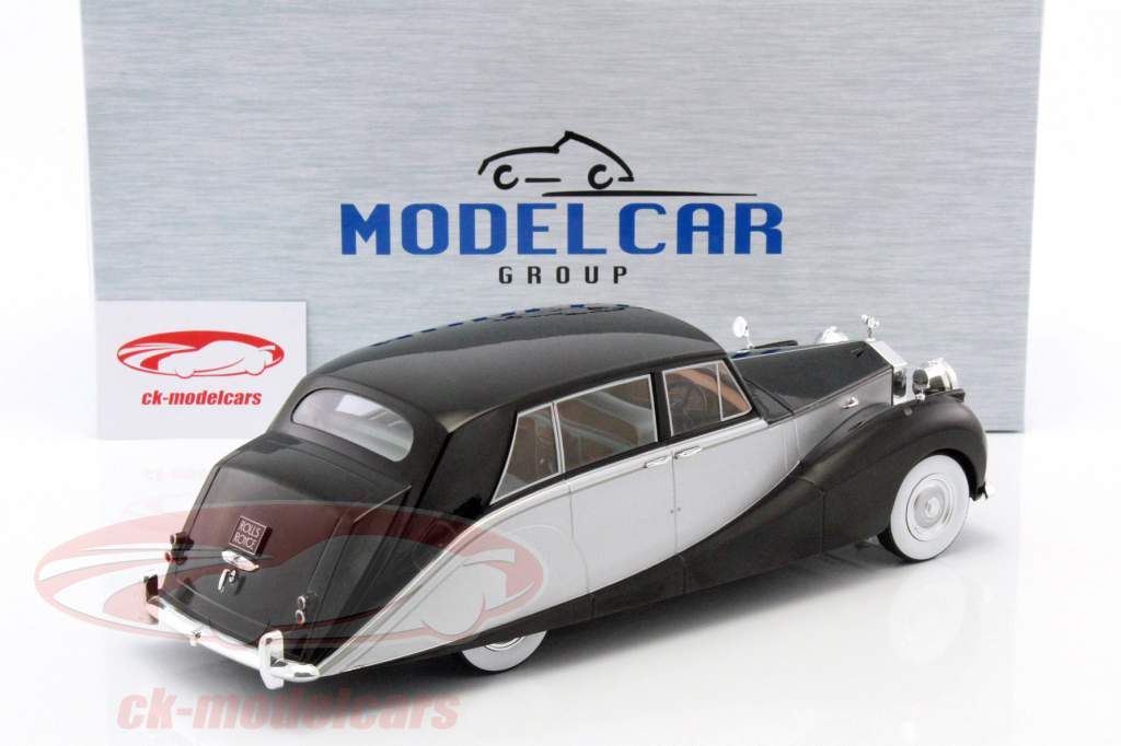 Rolls Royce Silver Wraith Empress by Hooper schwarz / silber 1:18 ModelCar Group