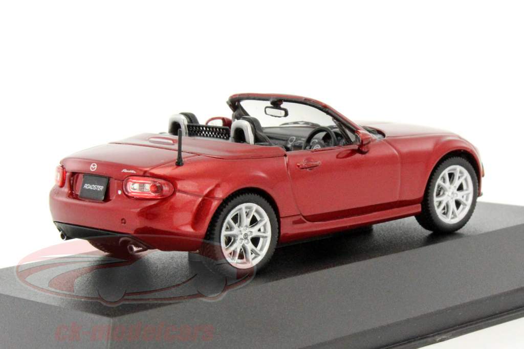 Mazda Roadster année de construction 2013 cuivre rouge métallique 1:43 First43 Models