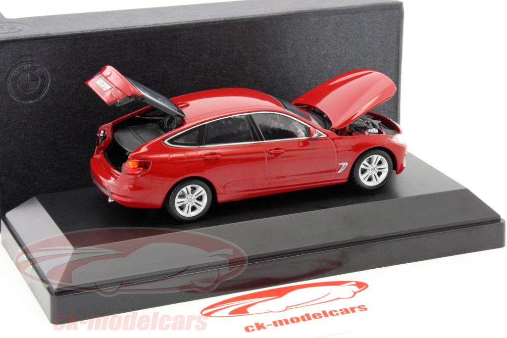 BMW 3 Series 赤 ミニカー 1/43 BMW 3 Series (E46) 323 Cabriolet Siena Red 1:43 Minichamps