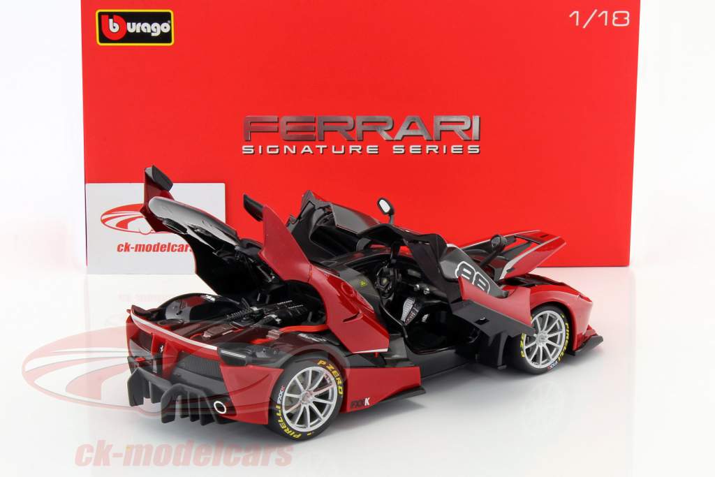 Ferrari FXX-K #88 rot / schwarz 1:18 Bburago Signature
