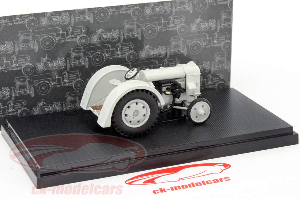 Fordson 拖拉机 建造年份 1921 白 1:43 Dongguan
