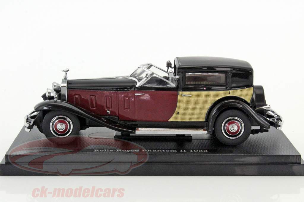 Rolls Royce Phantom II Construction year 1933 ruby red / black / gold 1:43 Dongguan