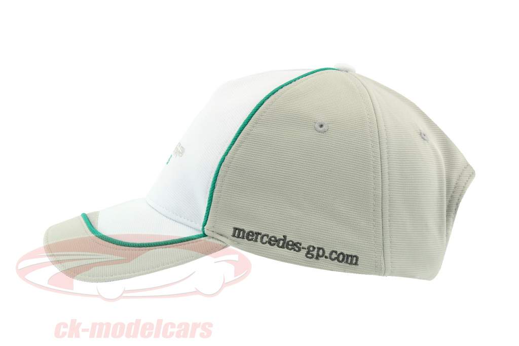汉密尔顿, 罗斯伯格, 舒马赫 梅赛德斯GP马石油一级方程式车队帽 2011