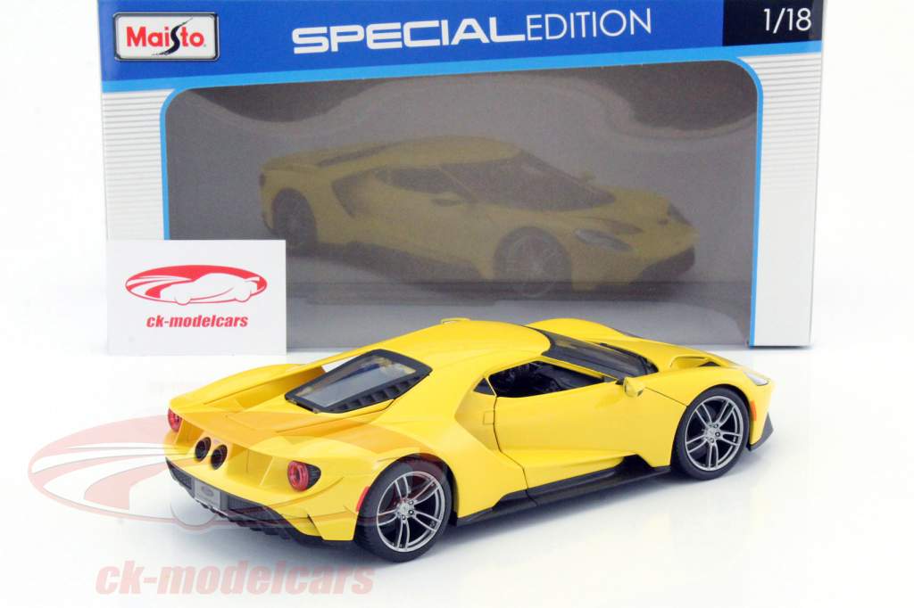 Ford GT 建造年份 2017 黄 1:18 Maisto