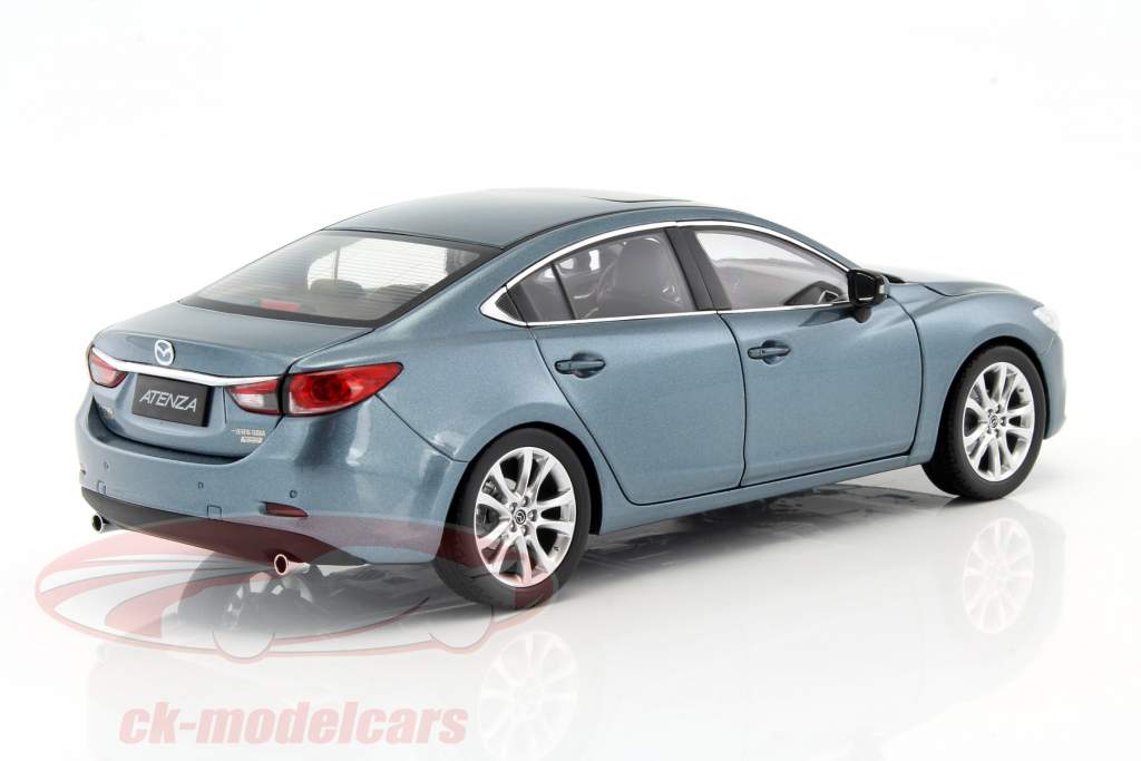 Mazda 6 Atenza LHD année de construction 2015 bleu 1:18 China Dealership Models