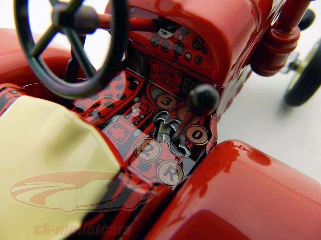 Porsche-Diesel Master red 1:43 Kovap