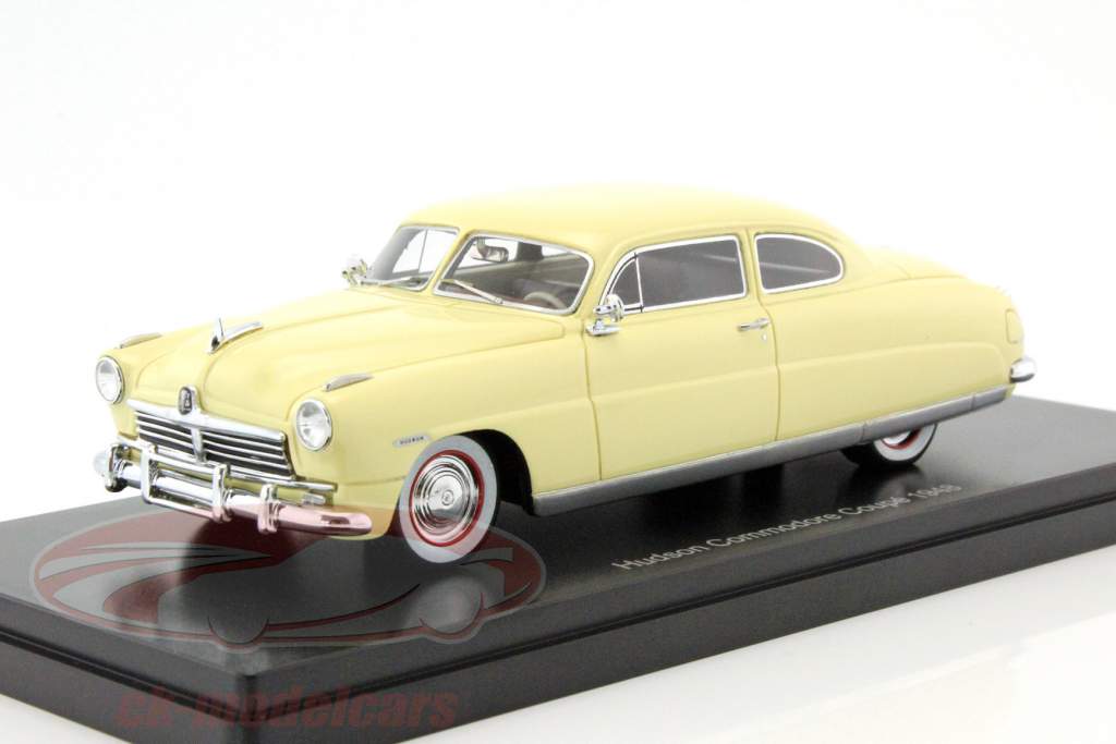 Hudson Commodore coupé année de construction 1948 beige clair 1:43 Neo