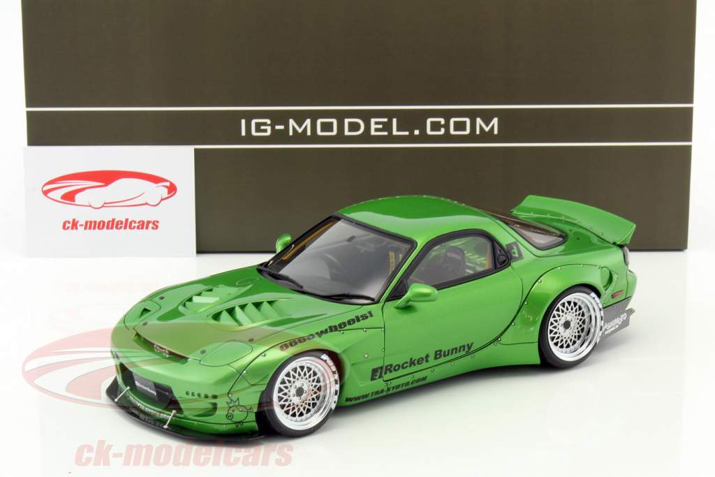 Rocket Bunny RX-7 (FD3S) vert métallique 1:18 Ignition Model