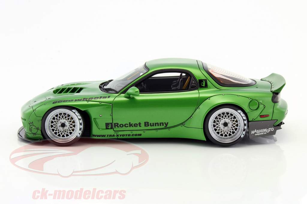 Rocket Bunny RX-7 (FD3S) grøn metallisk 1:18 Ignition Model
