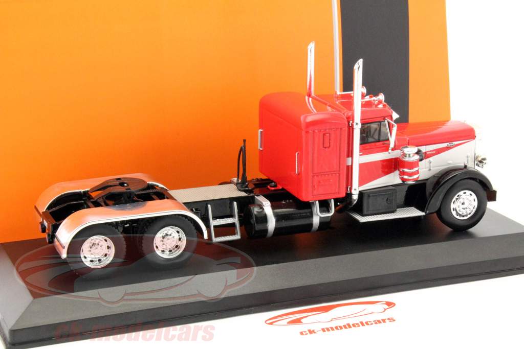 Peterbilt 350 Opførselsår 1952 rød / hvid / sort 1:43 Ixo