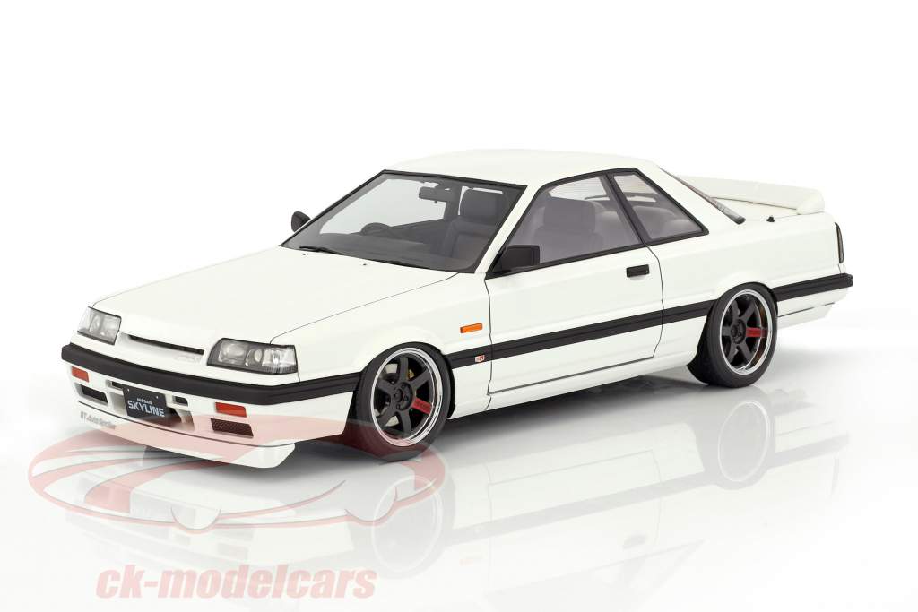 Ignition Model 1:18 Nissan Skyline GTS-R (R31) 白 IG0998