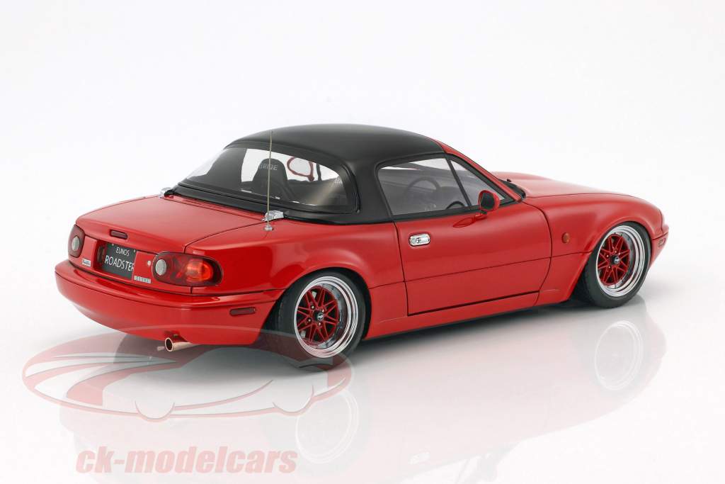 Eunos Roadster (NA) vermelho 1:18 Ignition Model