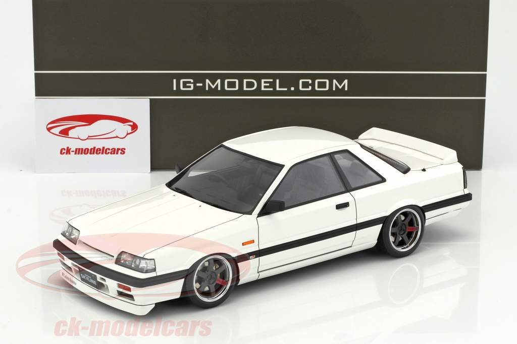Ignition Model 1:18 Nissan Skyline GTS-R (R31) White IG0998
