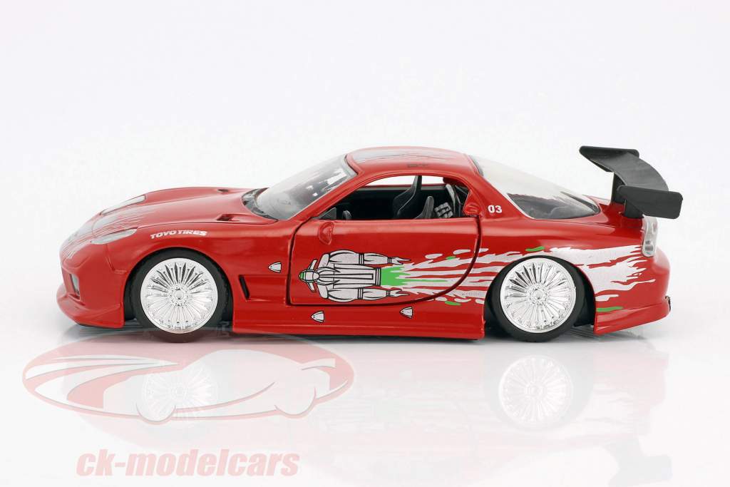 Dom's Mazda RX-7 Fast and Furious 2001 rouge 1:32 Jada Toys