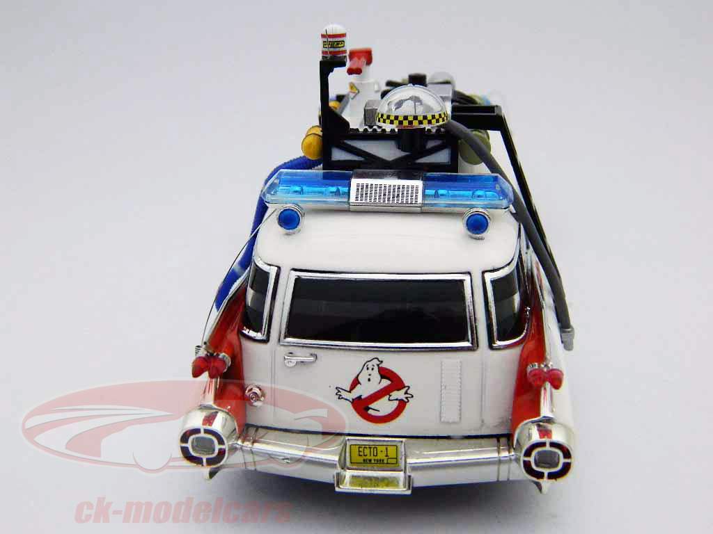 Ghostbusters Ecto-1 Movie Car 1:43 HotWheels Elite