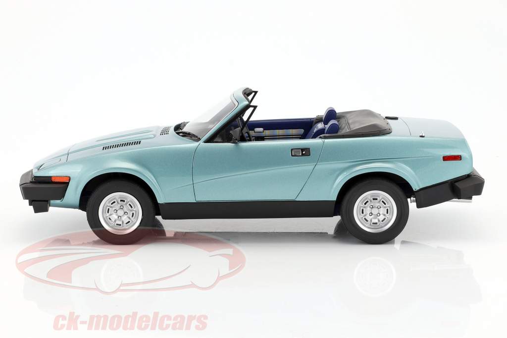 Cult Scale Models 1:18 Triumph TR7 DHC Construction year