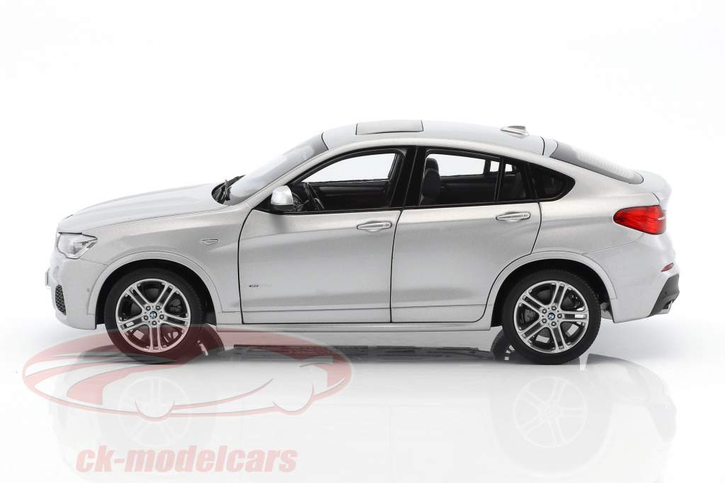 BMW X4 XDRIVE (F26) Opførselsår 2014 sølv 1:18 Paragon Models