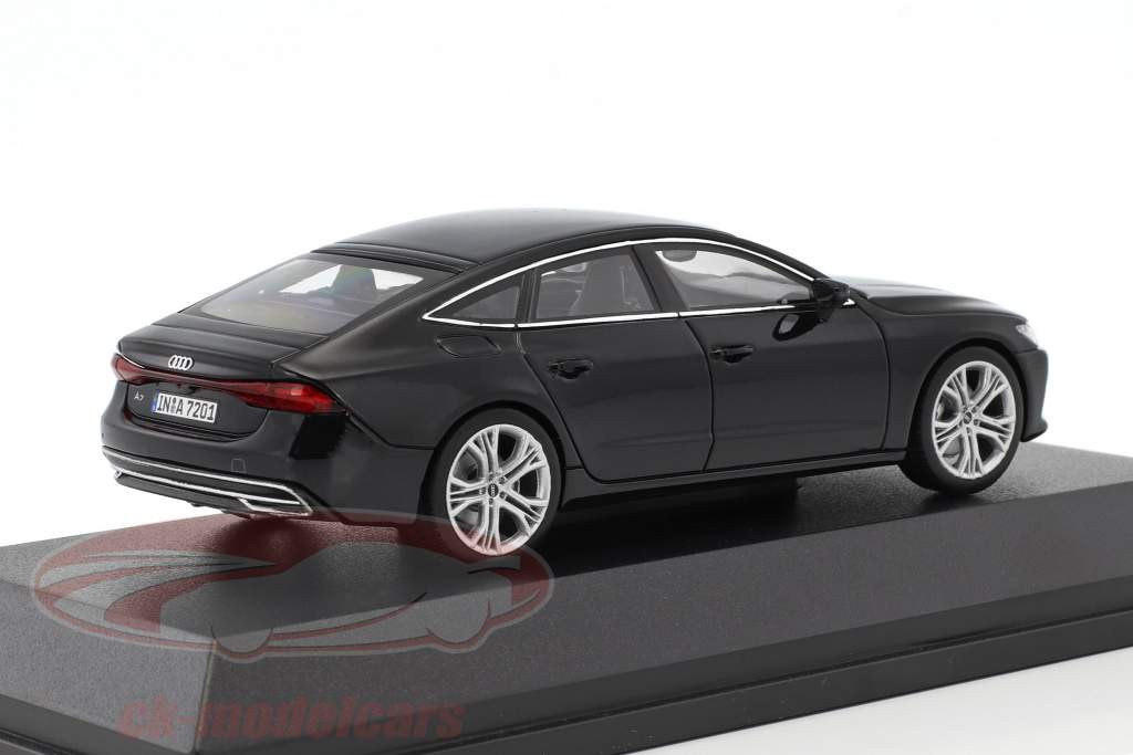 Audi A7 Sportback mythosschwarz 1:43 iScale