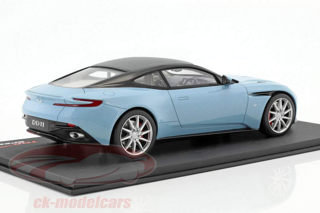 Aston Martin DB11 築 2017 ライトブルー / 黒 1:18 True Scale