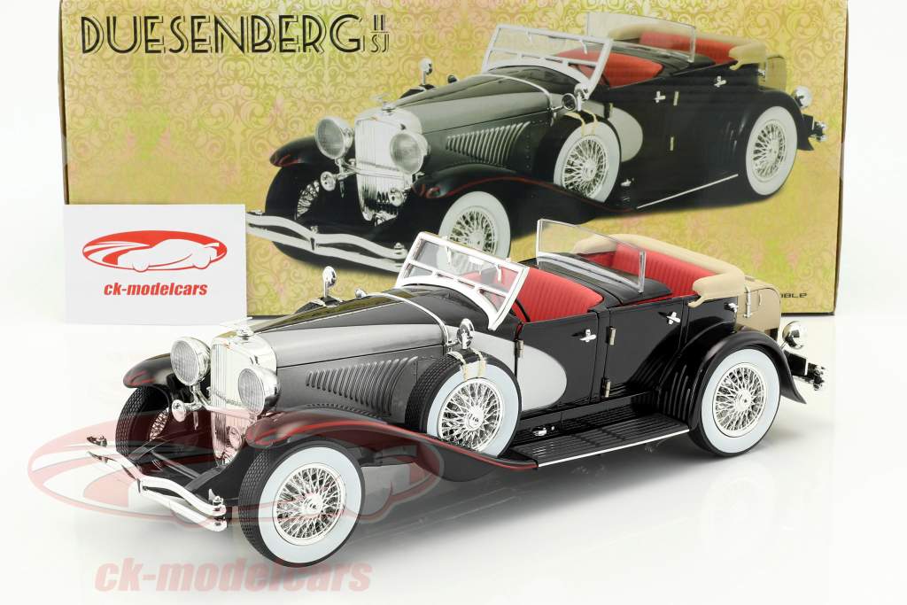 Duesenberg II SJ année de construction 1934 argent / noir 1:18 Greenlight