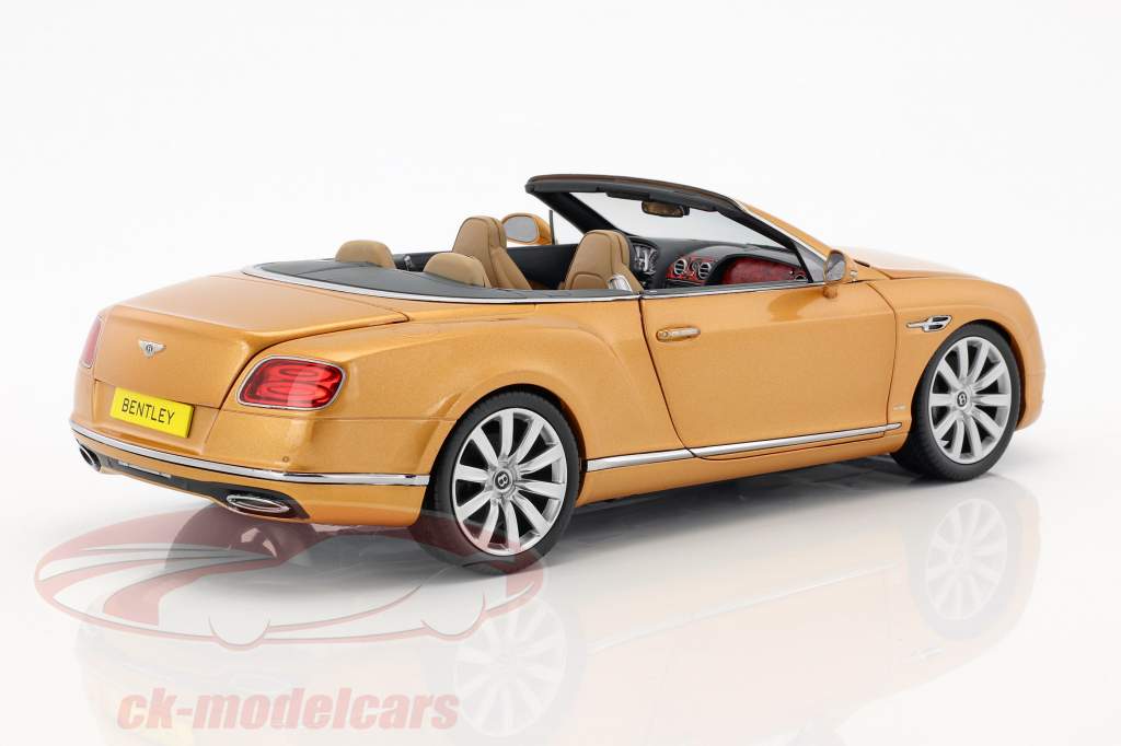 Bentley Continental GT Convertible LHD Construction year 2016 sunburst gold 1:18 Paragon Models